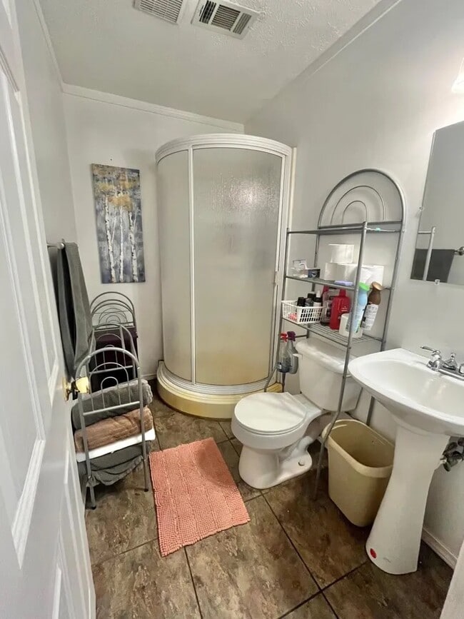 Photo - 3130 Fas 677