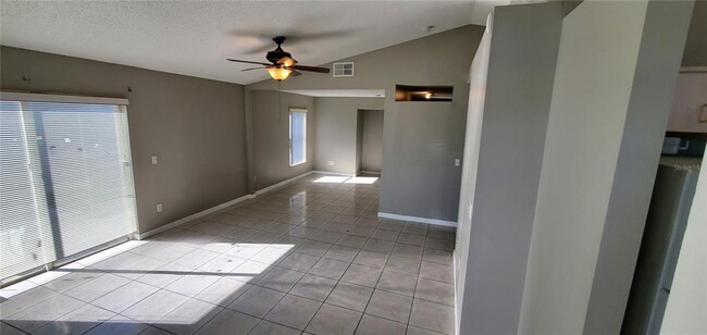 Photo - 2370 Harbor Town Dr