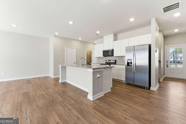 Photo - 1905 Westwind St