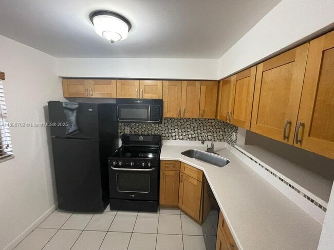 Photo - 3410 Foxcroft Rd Unit 205