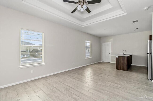 Photo - 11 West Dr Unit 3