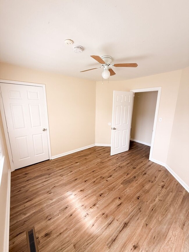 Photo - 908 E Park Ave