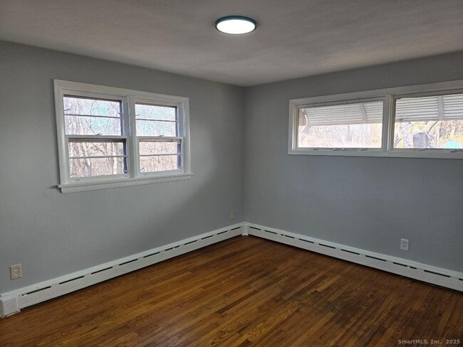 Photo - 401 Farmington Ave