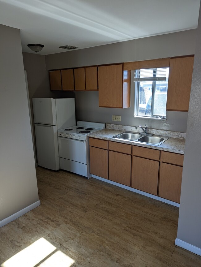 Photo - Wildwood Place Apartments 3101 Unit 11