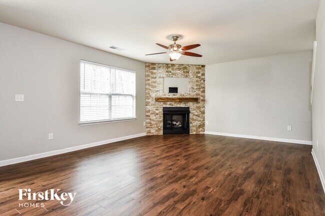 Photo - 234 Taylors Landing Ave
