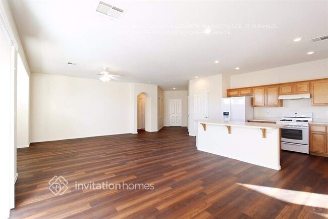 Photo - 4215 Cannondale Ave