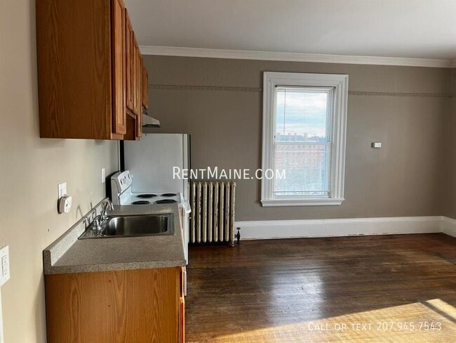 Photo - 145 Union St Unit 9