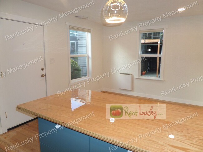 Photo - 2110-2116 NE 85th St Unit 2110