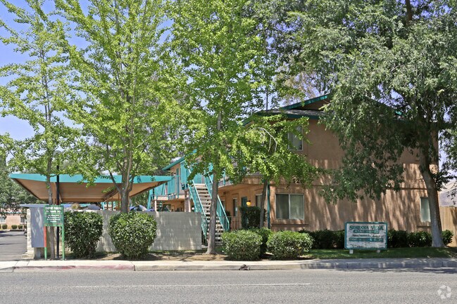 Photo - Sequoia Villa Apartments