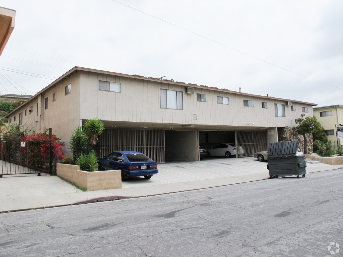 Photo - 1521 College View Dr