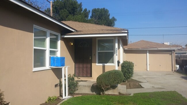 Photo - Recently remodeled unit in the Mayfair District offering nice amenities, 1 car garage, backyard a...