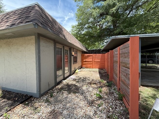 Photo - 5303 E 32nd Pl