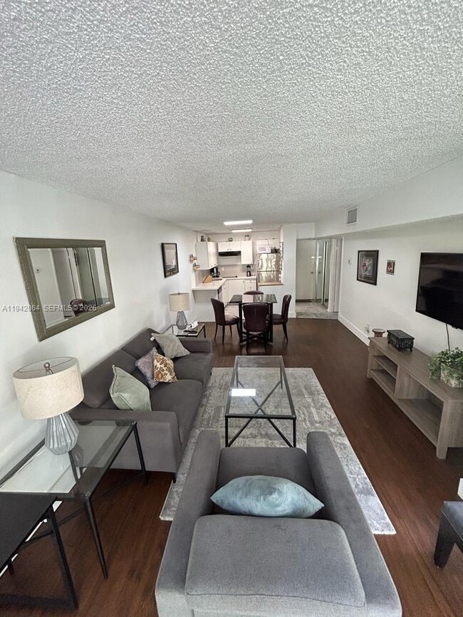 Building Photo - 210 172nd St Unit 133