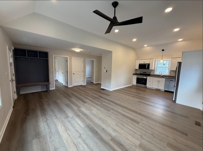 Photo - 265 Dunstable Rd