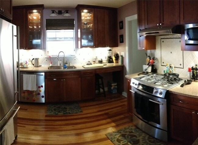 Photo - 515 Wilkie St