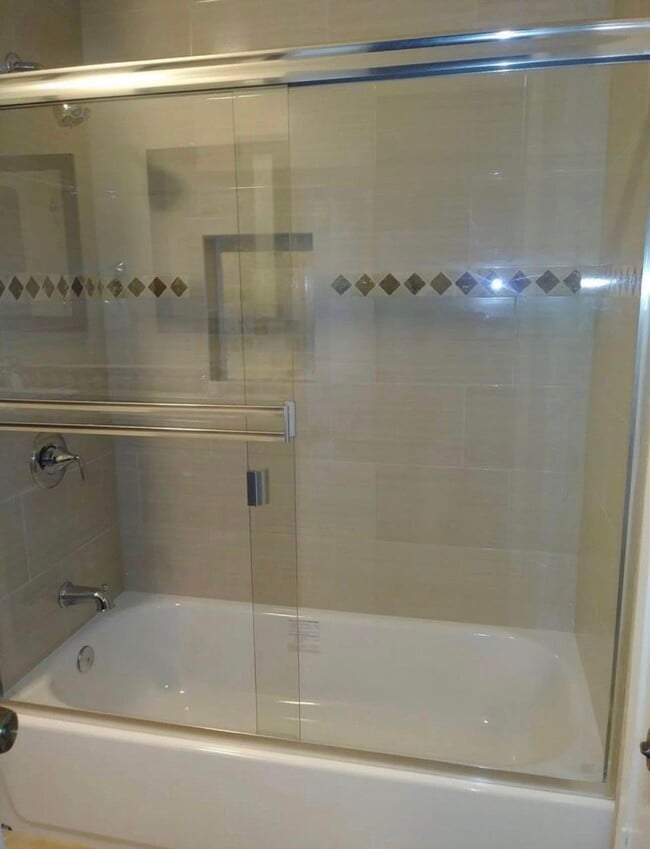 Photo - 8541 Emerson Cir Unit 2