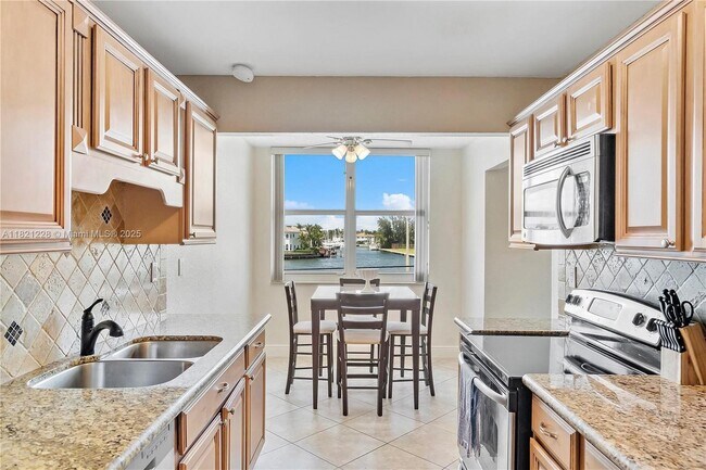 Photo - 1401 S Ocean Dr Condo Unit 301