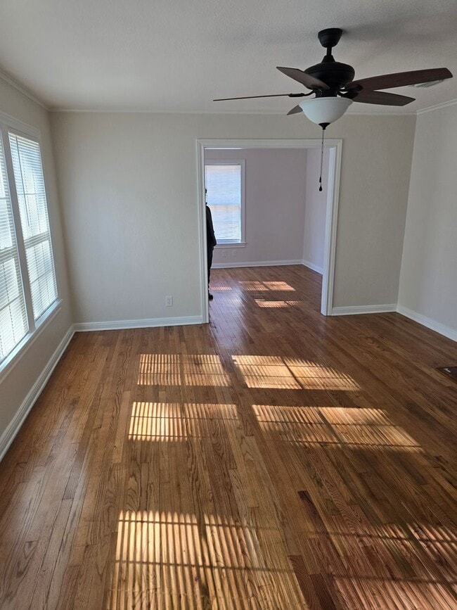 Photo - Broadmoor Historical  3 Bedroom 2 Bathroom