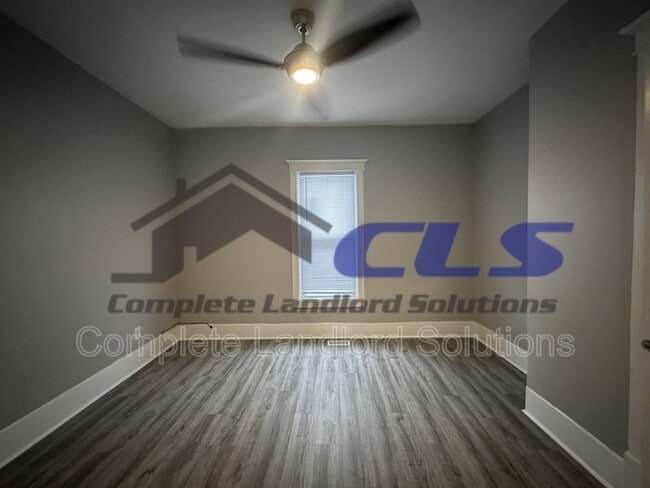 Photo - 1507 5th Ave