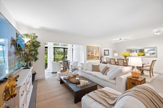 Photo - 11397 Pond View Dr