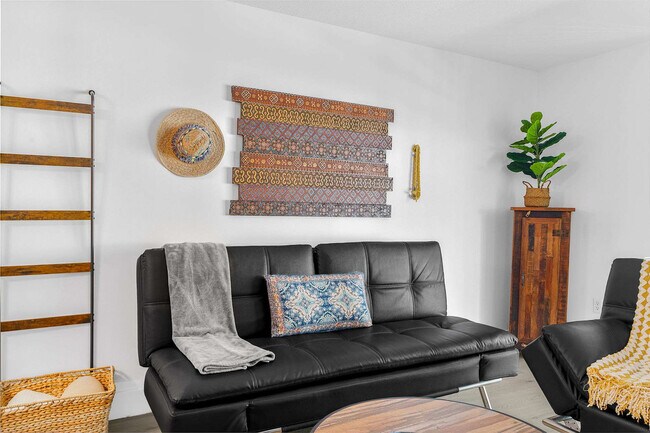 Photo - 1 SE 12th St Unit FL38-ID1036739P