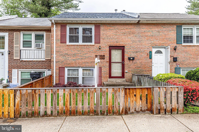 Photo - 14392 Berkshire Dr Townhome