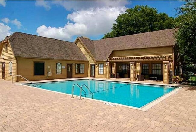 Photo - 390 Woodside Dr Unit 202