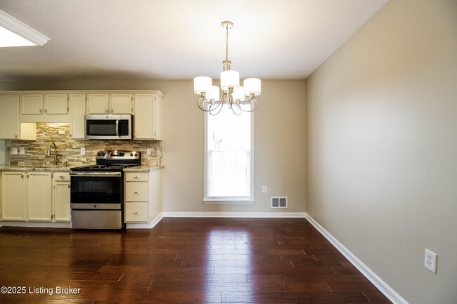 Photo - 6005 Delilah Ct