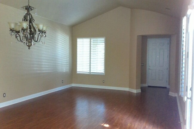 Photo - Beautiful 3 Bedroom 3 Bath home in Clovis