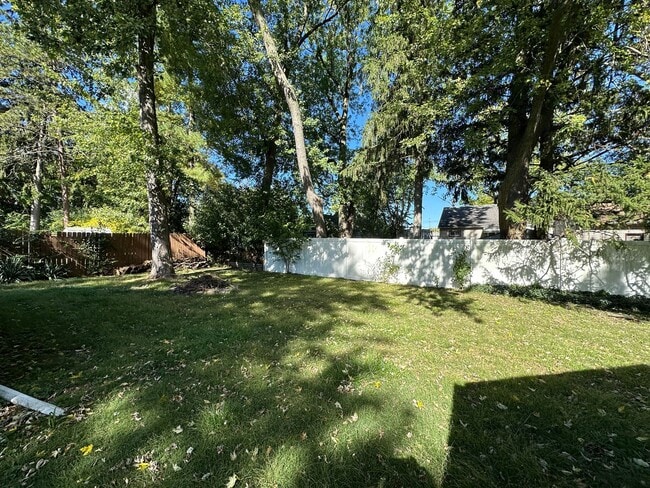 Photo - 1922 W Washington- Single Family Home