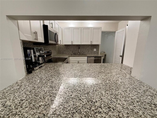 Photo - 4300 Landar Dr