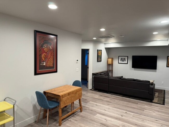 Photo - 1474 NW Fresno Ave