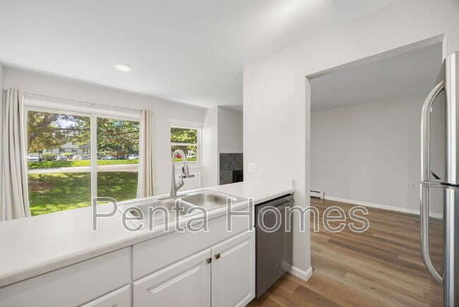 Photo - 512 E Monroe Dr Unit D416