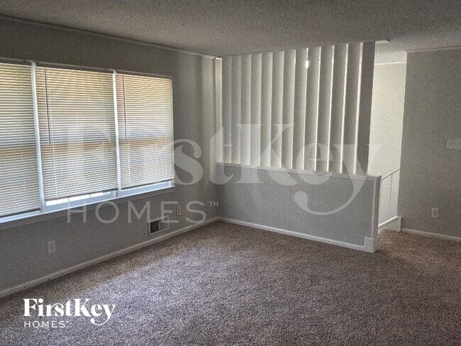Photo - 15403 East 43rd Terrace S
