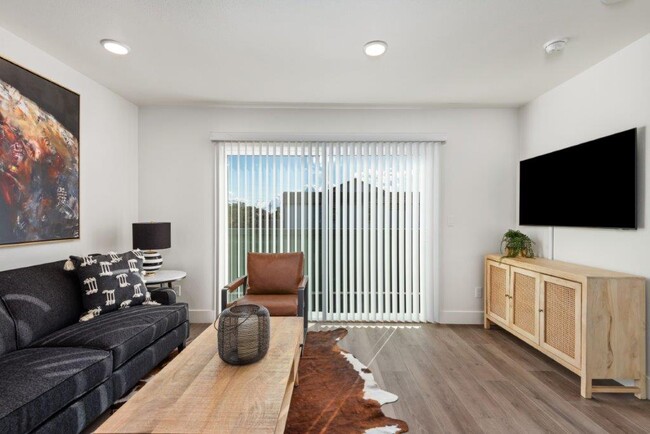 Photo - Colgan Creek Apartments