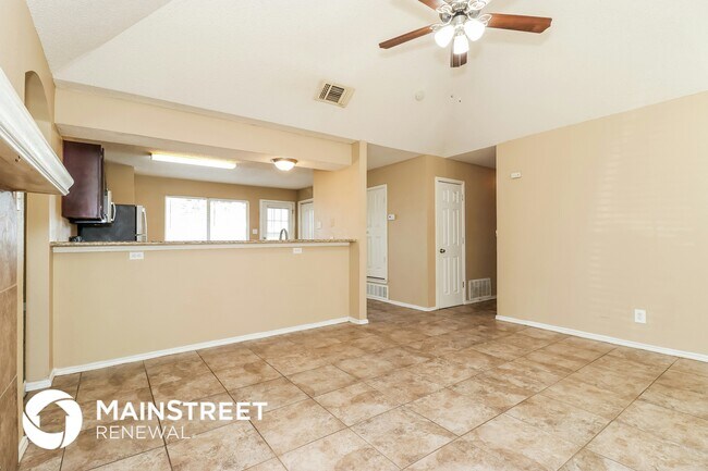 Photo - 628 Inwood Rd