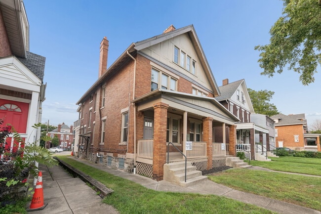 170 Chittenden Ave