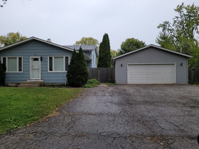 Building Photo - 208 Juniper Terrace