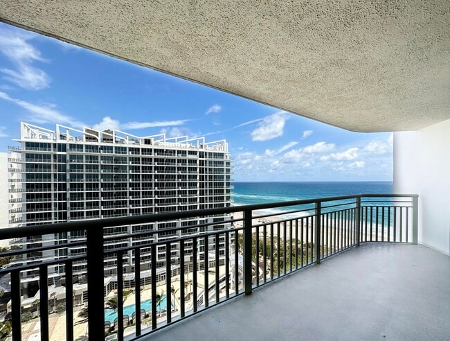 Building Photo - 3000 N Ocean Dr Unit 19-B