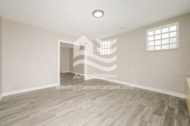 Photo - 1818 Plainview Ave