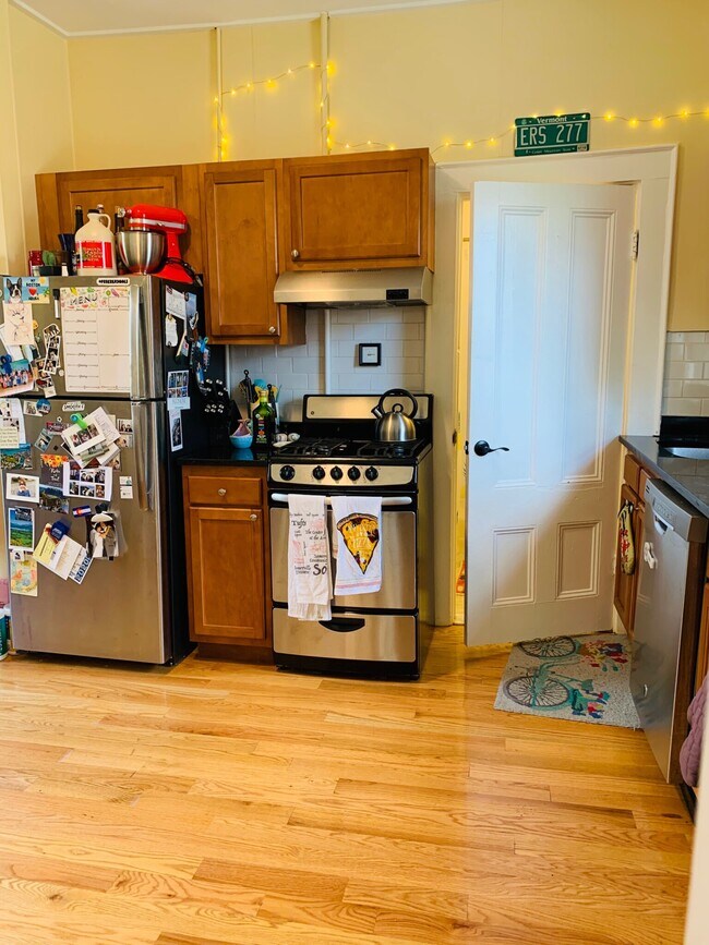 Photo - 12 Claremon St Unit 1