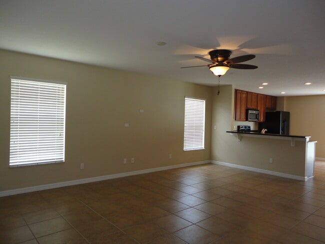 Photo - 2705 Bullion Loop