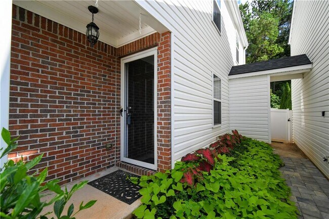 Photo - 6215 Smoke Ridge Ln