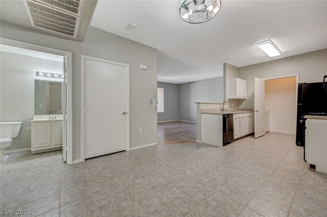 Photo - 1401 N Michael Way Unit 123