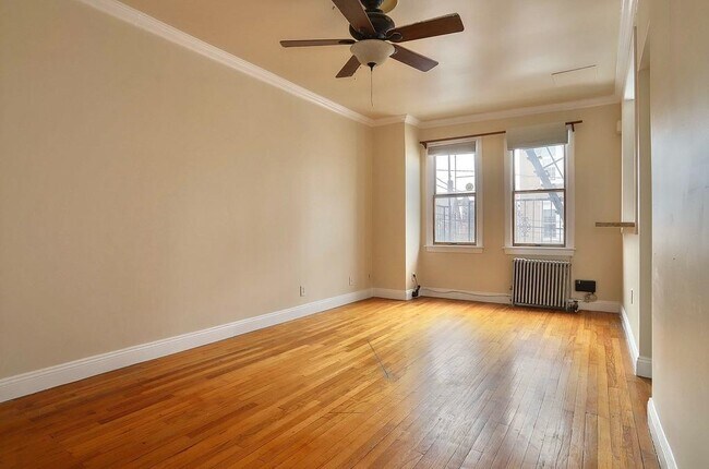 Photo - 28 46th St Unit 2