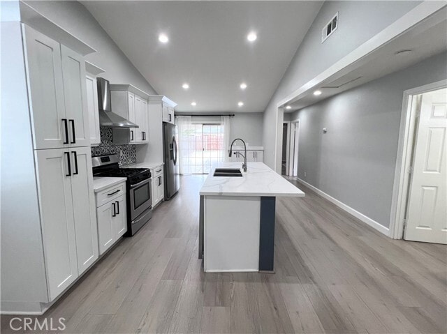 Photo - 12257 Hythe St