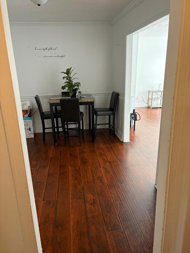 Photo - 173 Chappell Rd NW
