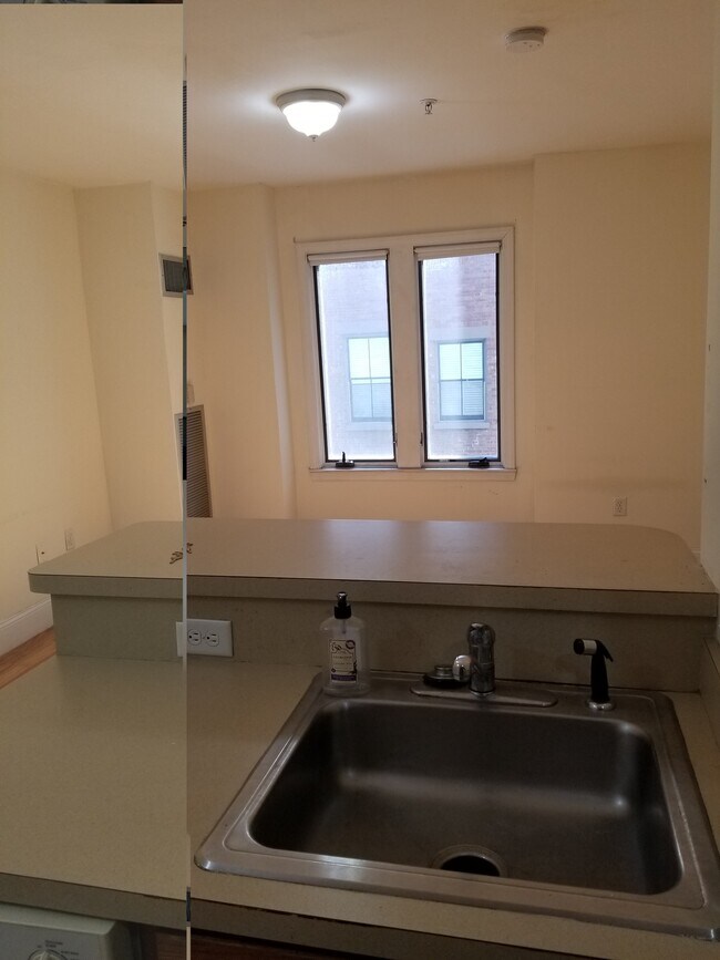 Photo - 45 W Broadway Unidad 207