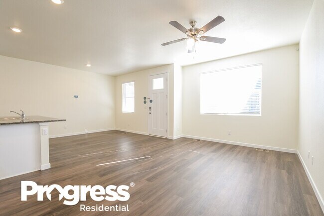 Photo - 13570 Oneida Ln