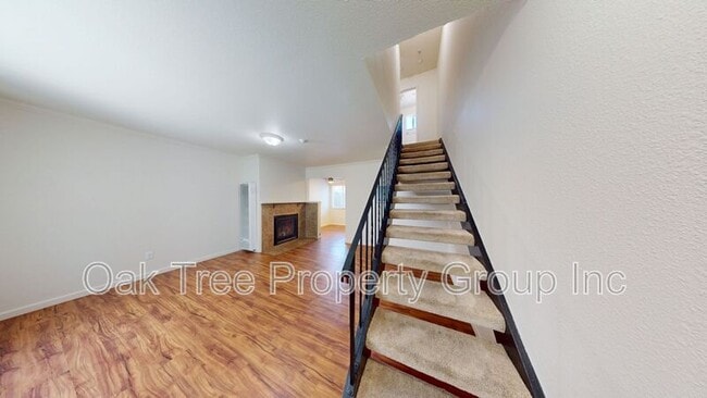 Building Photo - 623 F St Rental